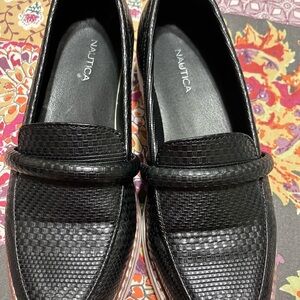 Nautica Women's Black Loafers